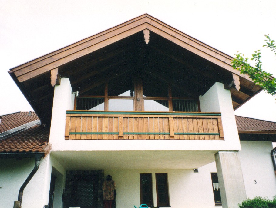 Balkon Schreinerei Bernrieder